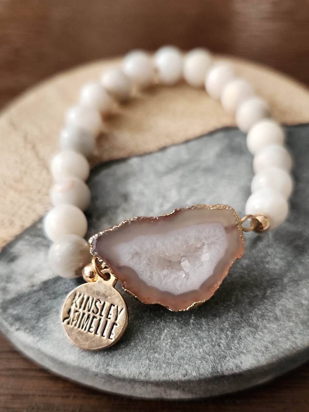 Kinsley Armelle Cream and Gold Agate Druzy Beaded Bracelet